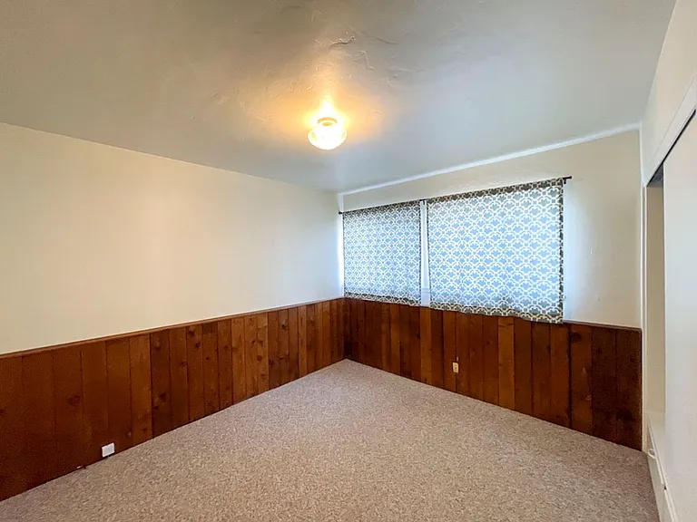 2245 Baldwin St — Photo 17