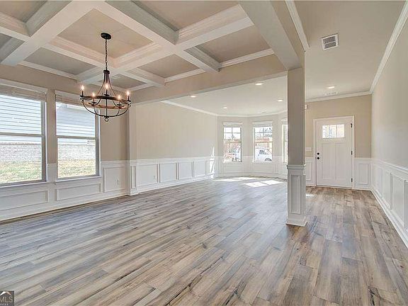 7th image of this home