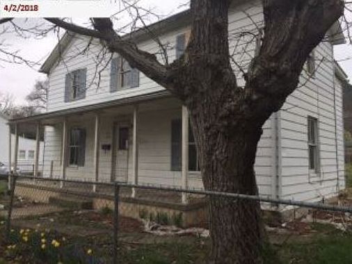 1st image of 2144 Oak Ave