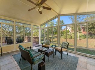 215 Crooked Creek Ln, Hendersonville, TN 37075