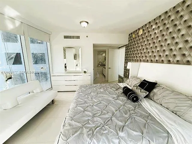 495 Brickell Ave #511 — Photo 7