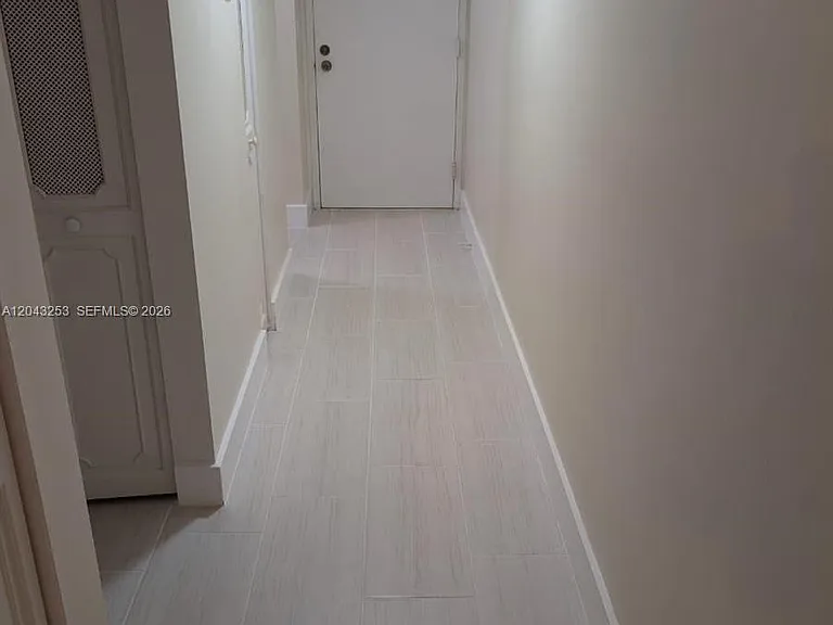 3680 Inverrary Dr #2M — Photo 5