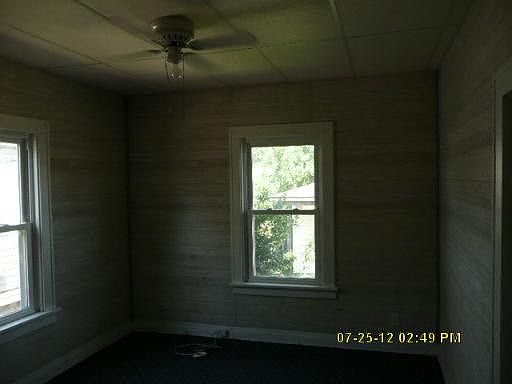 2nd image of 523 Ingraham Ave