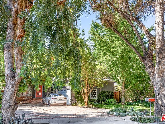 3rd image of 21414 De La Osa St
