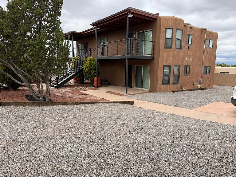 1307 Rufina Ln #4 — Photo 32