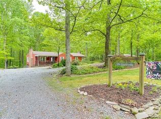 3251 Countryside West Dr, Gum Spring, VA 23065