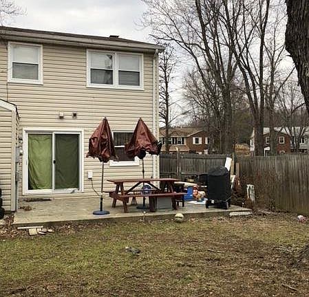 3rd image of 14127 Morrison Ct