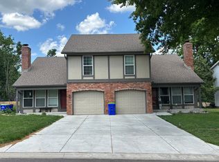 9800 W 83rd Ter #2, Overland Park, KS 66212