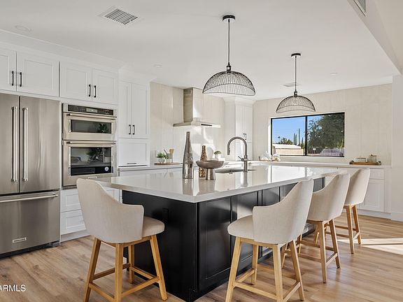 5th image of 6310 E LUDLOW Drive