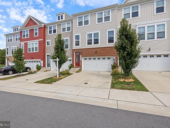 2nd image of 23459 Sugar Pine Ln