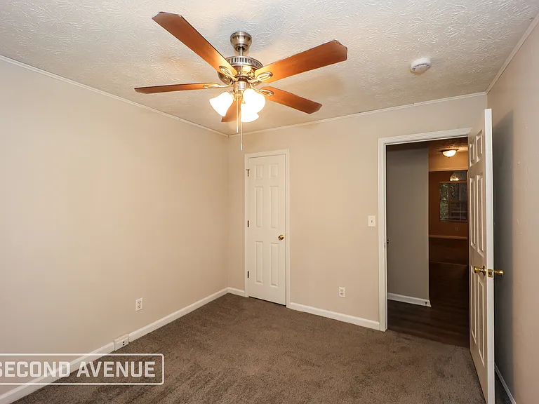 6614 Rebecca Lou Ln — Photo 21