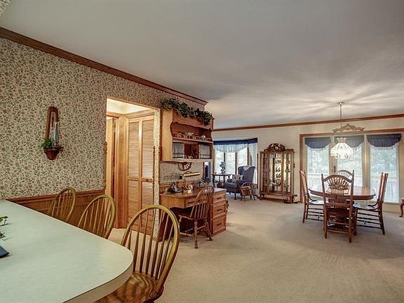 4th image of 2926 S Wentward Ct #17