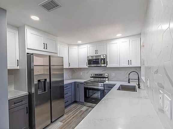 2nd image of 2833 Carambola Circle #19104