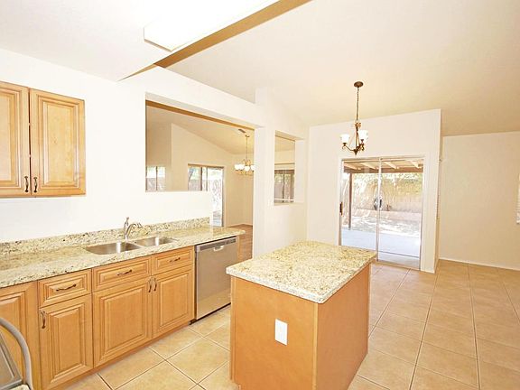 4th image of 1108 W Oraibi Dr