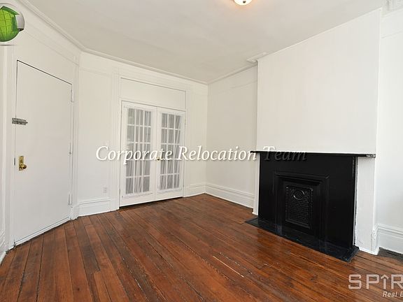 3rd image of 268 W 12th St APT 3W