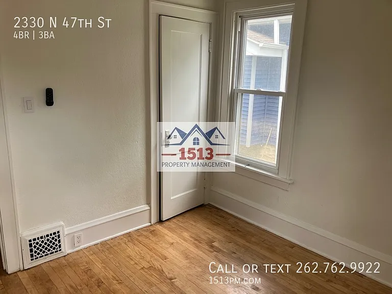 2330 N 47th St — Photo 24