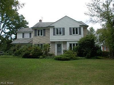 1st image of 22376 Fairmount Blvd
