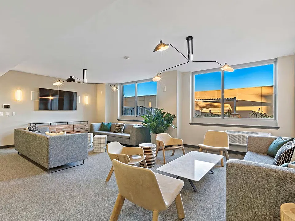 200 Marin Blvd #531