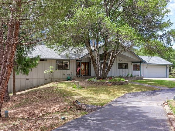 2nd image of 37768 Charnal Cir