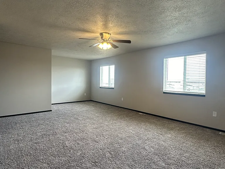 Heritage Townhomes and Apartments — Photo 46
