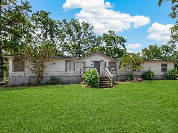27 Pinedale Subdivision Rd, Huntsville, TX 77320