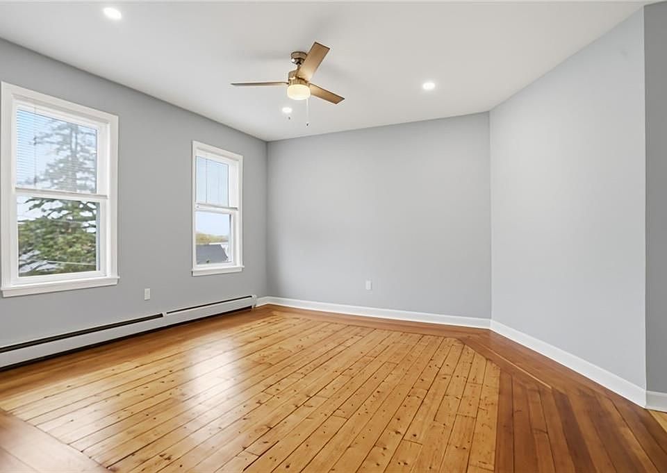 1st image of 188 Division St #2R