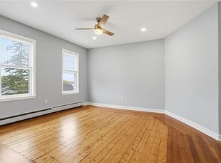 188 Division St #2R, Woonsocket, RI 02895