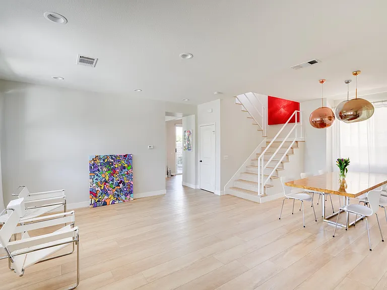 23315 Portland Ln — Photo 2