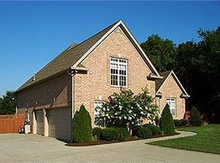 4002 Asbury Pl, Mount Juliet, TN 37122