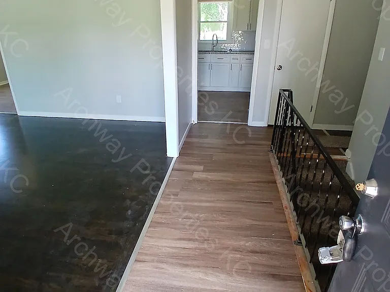 5103 Long Dr — Photo 4