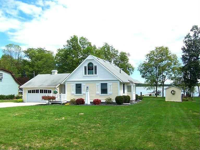 1st image of 3335 Confederate Dr