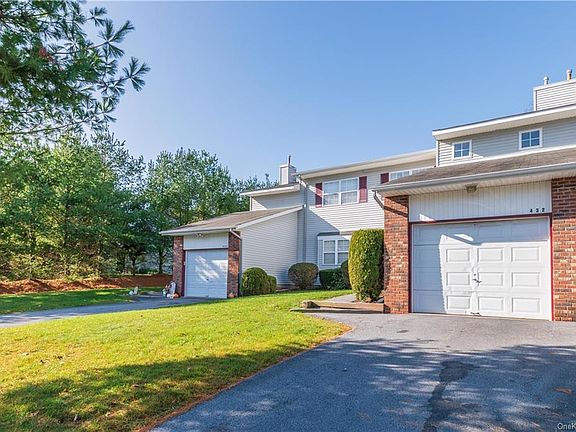 2nd image of 432 Heritage Ln