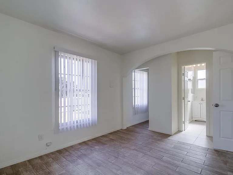 891 Elm Ave — Photo 27