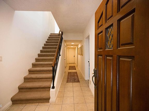 5th image of 503 W Duarte Rd Unit 6