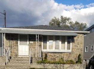 14863 Edgewood St #1, Rosedale, NY 11422