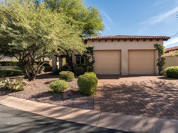 2835 S Lookout Ridge-1