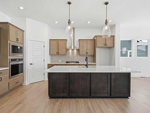 The Benbrook - Kitchen