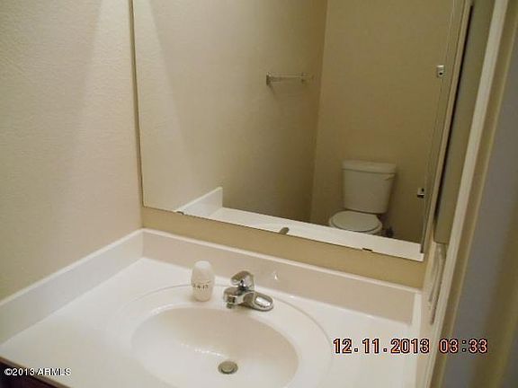 4th image of 15173 W Polk St