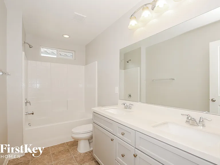 4556 Amberley Ridge Ave — Photo 14
