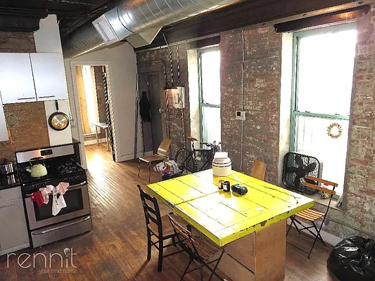 Rented by Rennit Inc. | media 26