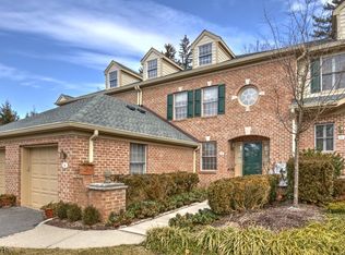 18 Chadwell Pl #2203, Morristown, NJ 07960