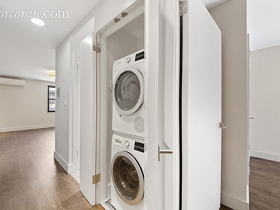 4th image of 142 Bank St APT 3A