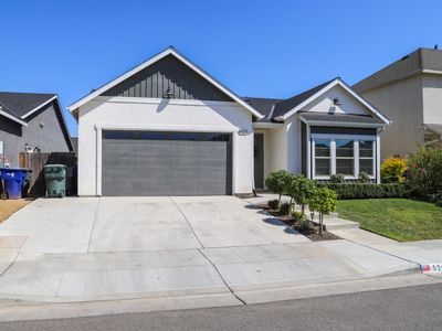 5284 W Lamona Ave, Fresno, CA, 93722
