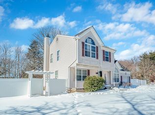 49 Flamingo Road, Rocky Point, NY 11779