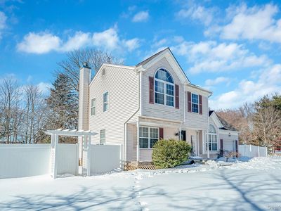 49 Flamingo Road, Rocky Point, NY, 11778