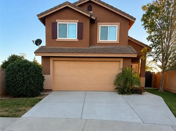 11552 Sheffield Rd, Fontana, CA 92337