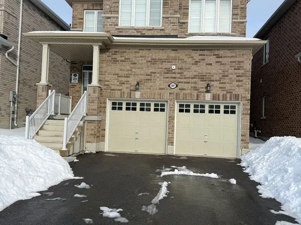 1807 Fosterbrook St, Oshawa, ON L1K 3G5