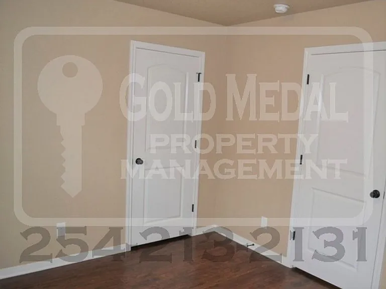1110 Grace Point Dr — Photo 7