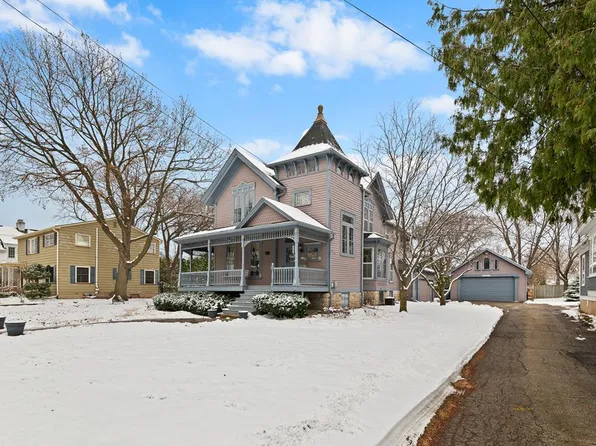 919 Washington Ave, Oshkosh, WI 54901