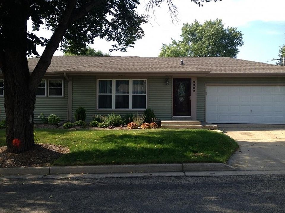1st image of 9909 W Marion St